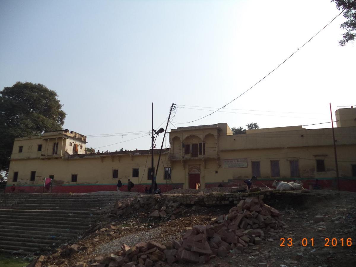 Shri Swami Sheetal Das Sewa Trust Varanasi Bagian luar foto