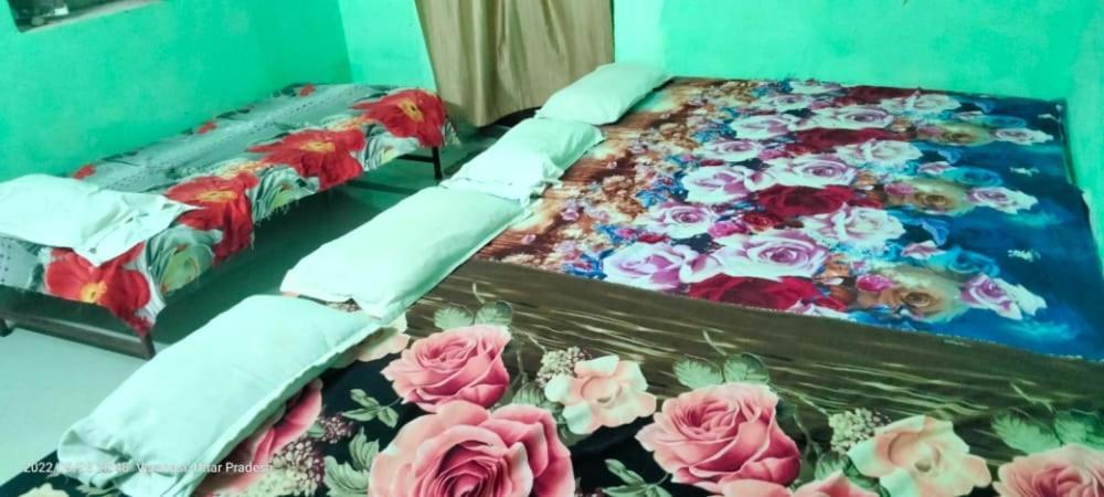Shri Swami Sheetal Das Sewa Trust Varanasi Bagian luar foto